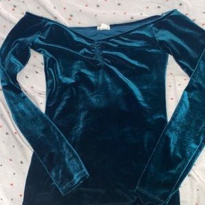 Garage Green Velvet Off The Shoulder Long Sleeve Top